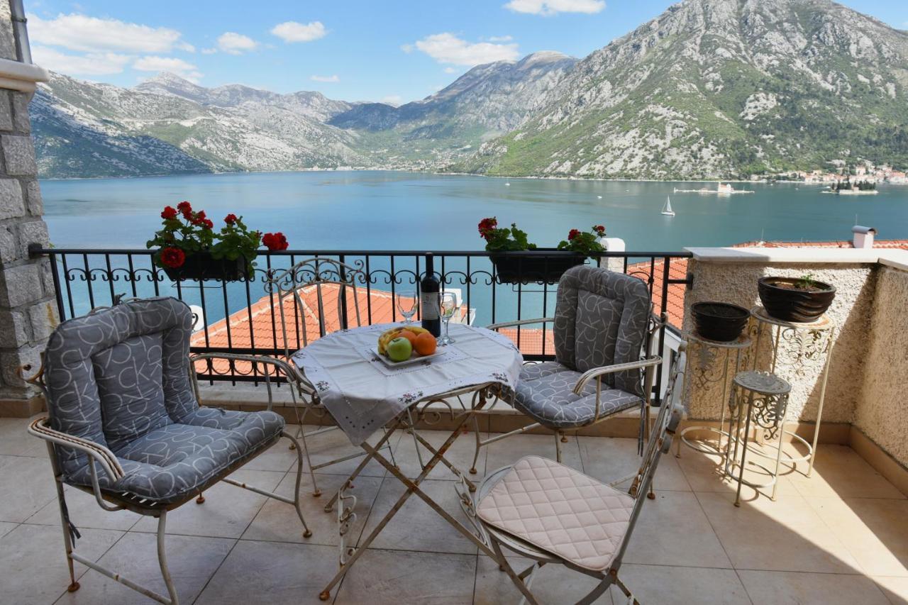 Boka Gardens Seaside Resort Kotor Luaran gambar
