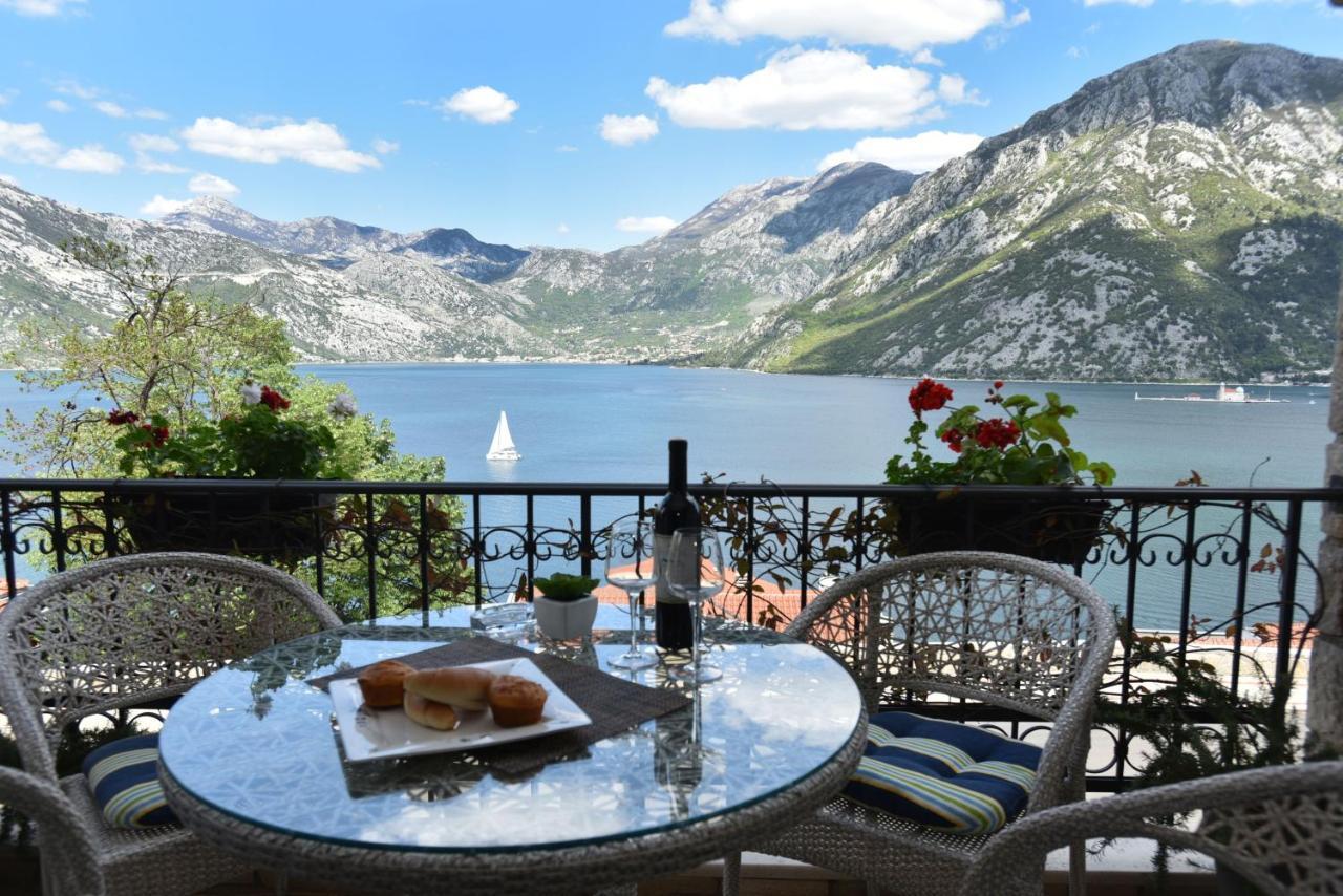 Boka Gardens Seaside Resort Kotor Bilik gambar