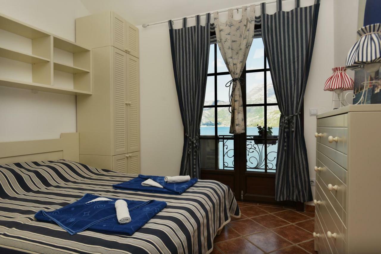 Boka Gardens Seaside Resort Kotor Luaran gambar
